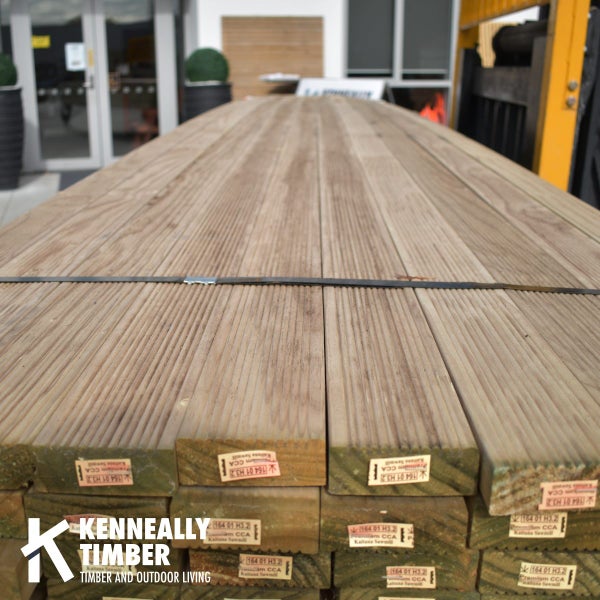 90x32mm DECKING PREMIUM RADIATA Carousel 2