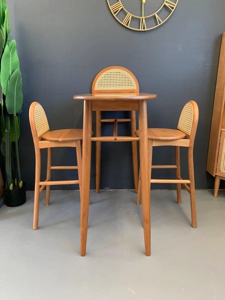 Christmas SALE ! Brand New Cherry Wood Bar Leaner With 2X Bar Stools Carousel 2