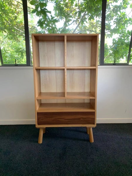 FREE SHIPPING ! Brand New Book shelves Carousel 1