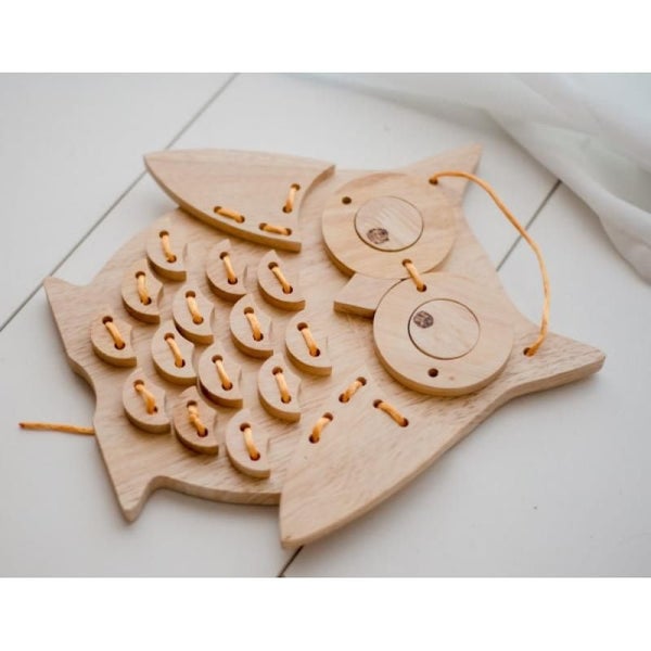Q Toys Wooden Lacing Owl Carousel 1