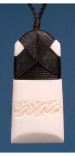 Pendant - Engraved Toki Pendant (Small) - Kiwiana Carousel 1