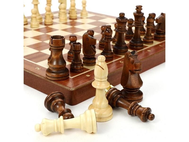 Luxury Wooden Chess Set Table Board Game 4 Queen Big Chess Game King Height 80 Carousel 1
