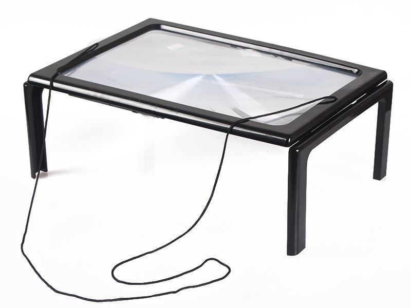 Magnifying Glass Carousel 8