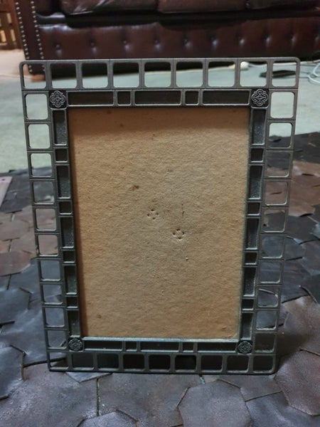 Metal Photo Frame Carousel 1