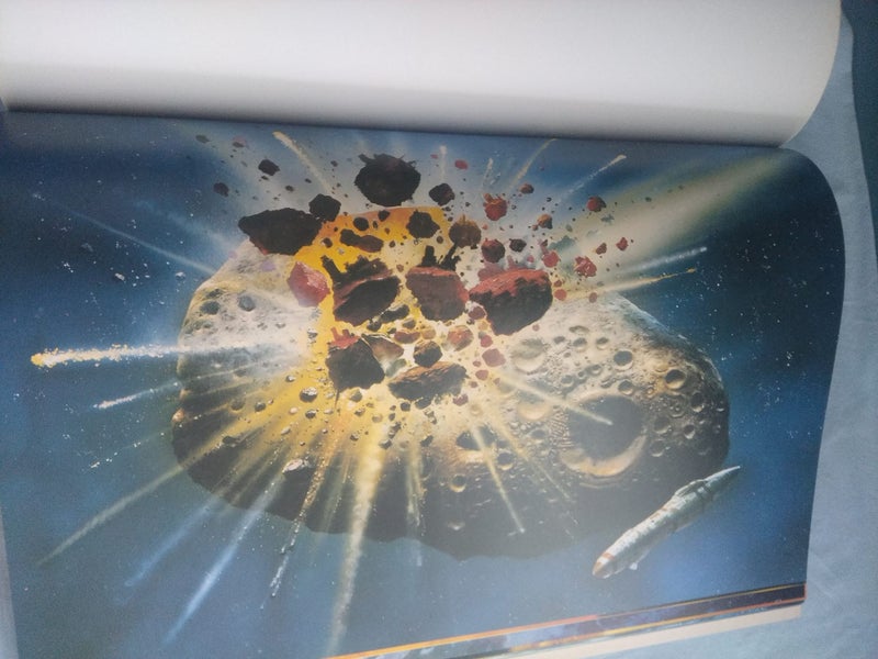 Jim Burns, Chris Foss Portfolios 90's Carousel 6