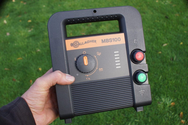 Gallagher MBS100 Mains Electric Fence Unit. Solar & Battery Carousel 1