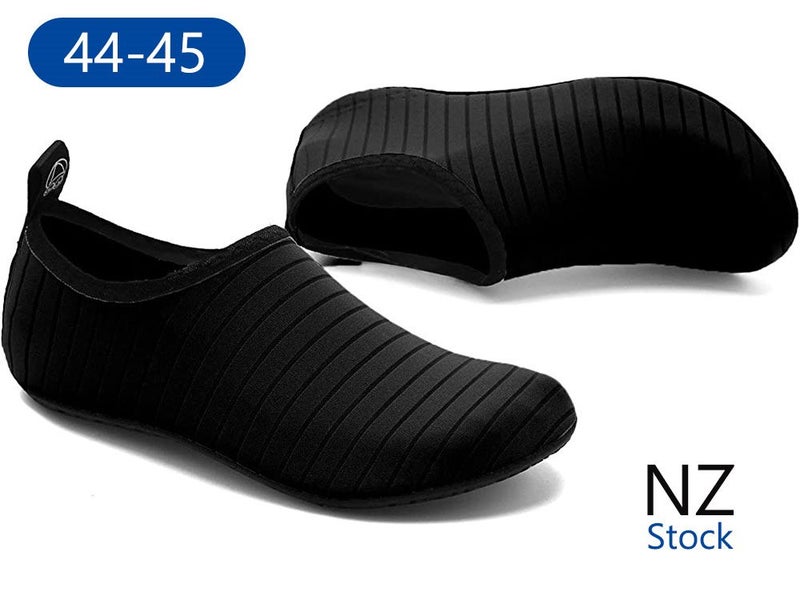 Water Shoes (Auckland Stock) Carousel 1