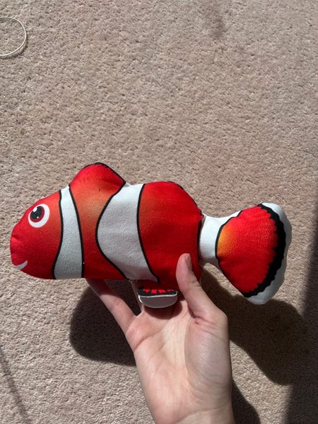 Nemo cat toy Carousel 1