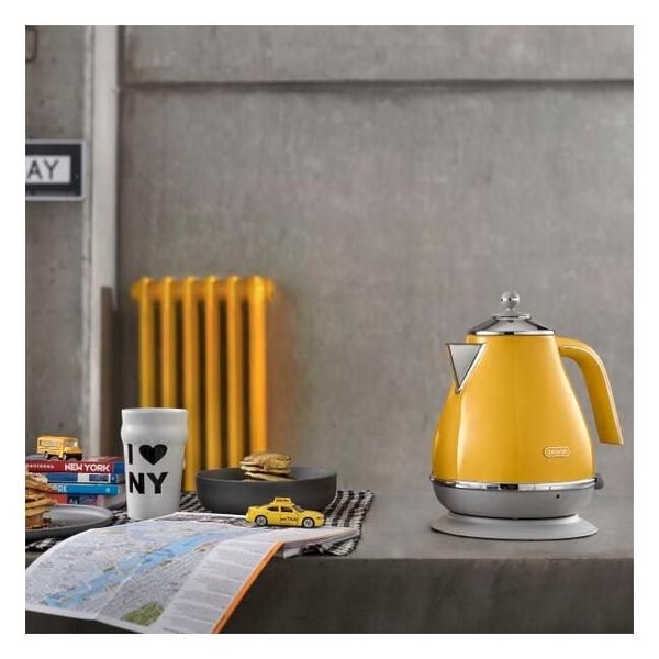 Delonghi Icona Capitals Kettle - Yellow KBOC2001.Y... Carousel 2