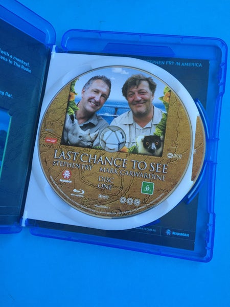 Last Chance To See: In the footsteps of Douglas Adams (Blu-Ray) Carousel 3