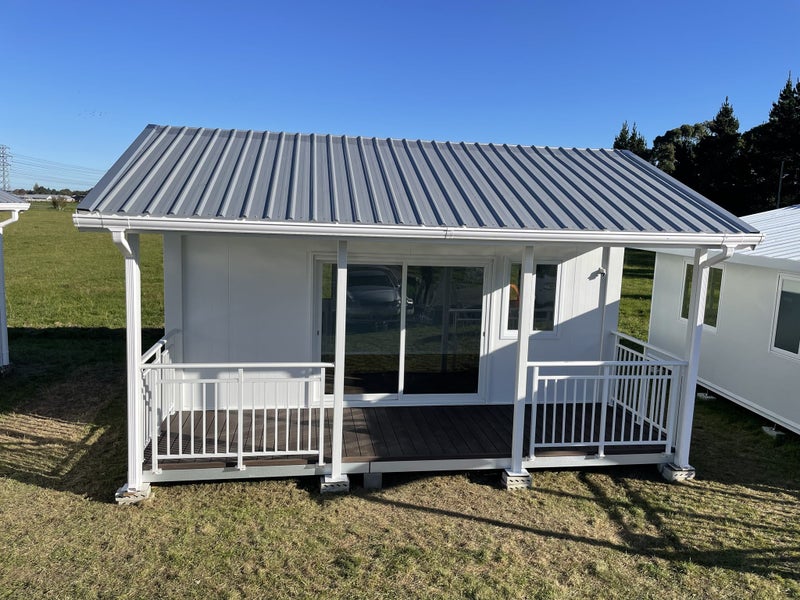 Standard Cabin with Roof and Deck! Carousel 1