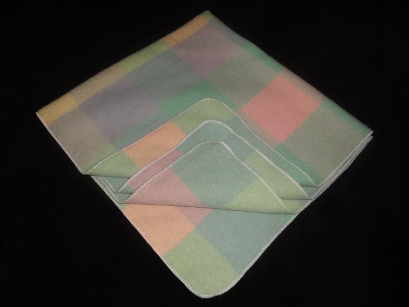 Cozi/Co Sleeper bedside sleeper BLANKET- 100%Wool A275 Carousel 1