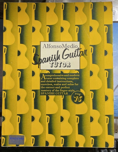 Alfonso Medio Spanish Guitar Tutor Carousel 1