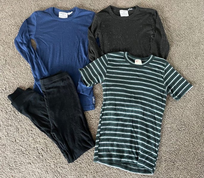 Boy's bulk Kathmandu & other thermals sz 8-12 Carousel 1