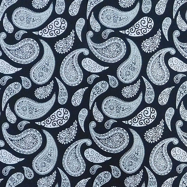 Quilting Patchwork Sewing Fabric Morning Paisley Black 50x55cm FQ Carousel 2