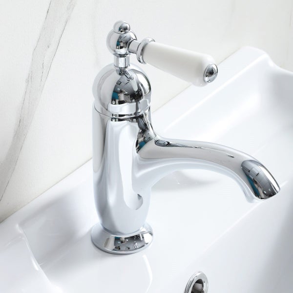Retro Taps Faucet Mixers Bathoom Single Handle Basin Faucet Taps Mixer Carousel 1