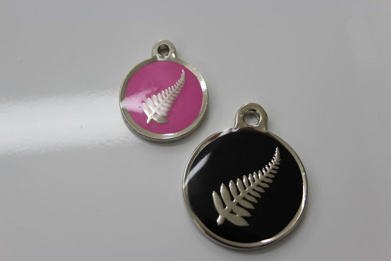 Pet Tags/Silver Fern Carousel 1