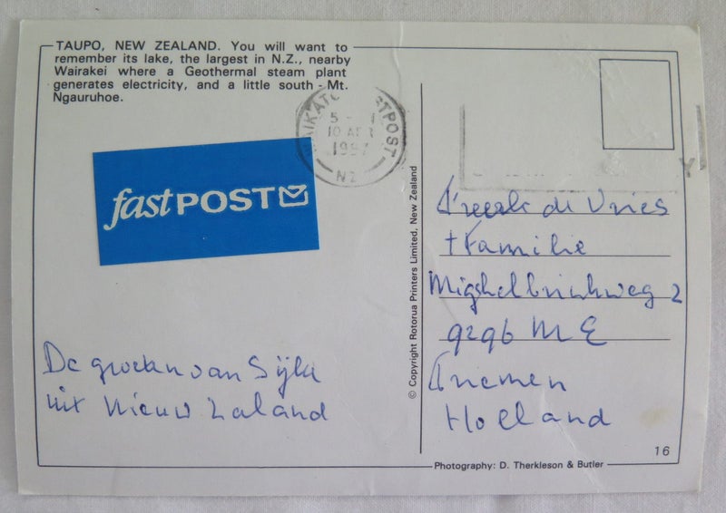 "TAUPO NEW ZEALAND" VINTAGE POSTCARD Carousel 2