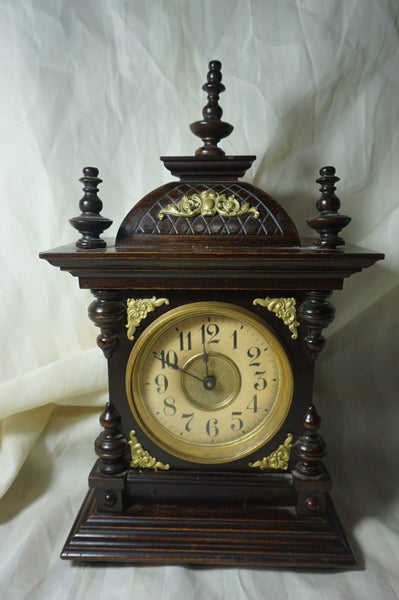 Mantel Clock Wurttembers 1920 Musical hourly chime Carousel 1