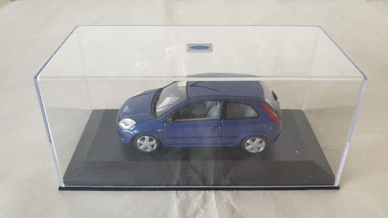 2002 FORD FIESTA MK5 3DR 1:43 SCALE DIECAST MODEL FORD DEALER MODEL MINICHAMPS Carousel 2