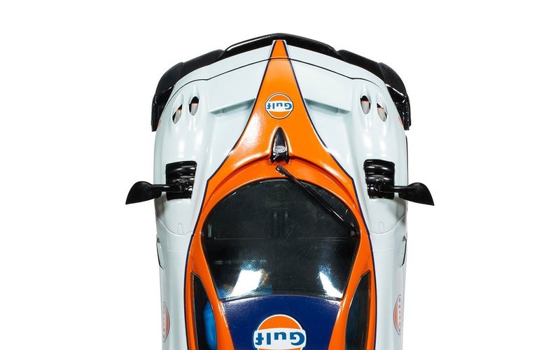Scalextric: Pagani Huayra BC Roadster - Gulf Edition Carousel 5