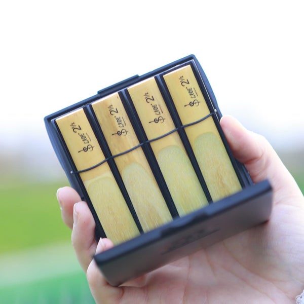 IRIN High Quality Sax Saxophone Clarinet Oboe Reeds Case 8 Reeds Carousel 2