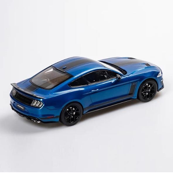 Authentic Collectibles 1:18 Ford Mustang R-SPEC - Velocity Blue Carousel 3