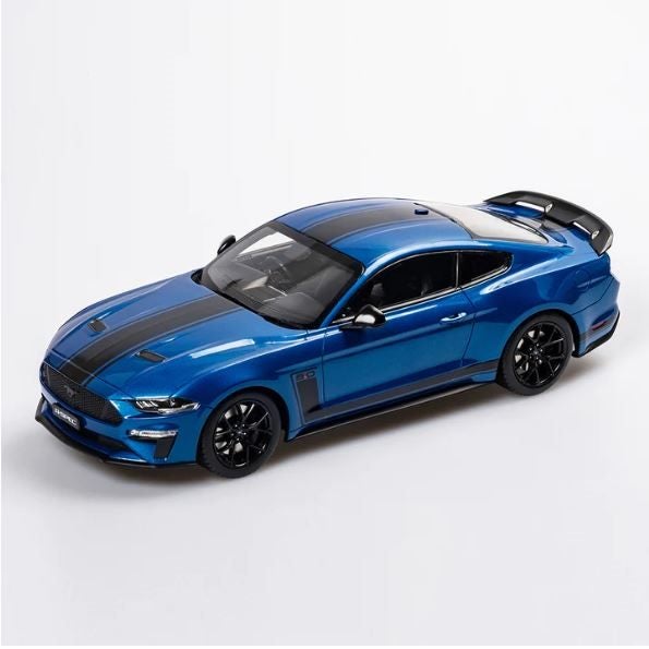 Authentic Collectibles 1:18 Ford Mustang R-SPEC - Velocity Blue Carousel 2