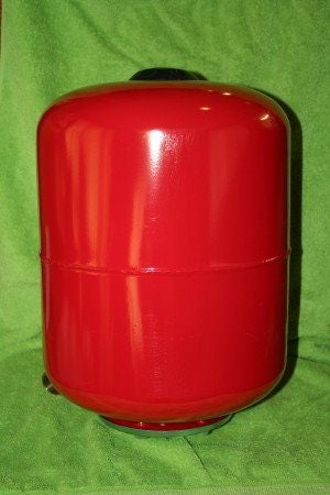 TORRENT 19 LITRE TANK red colour Carousel 1
