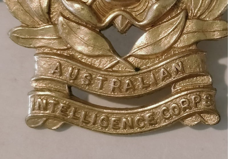 AUSTRALIAN INTELLIGENCE CORPS HAT BADGE - CLEARANCE SALE Carousel 2