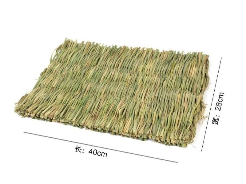 Foldable Woven Grass Pet Rabbit Hamster Guinea Pig Cage Nests House Chew Toy Carousel 1