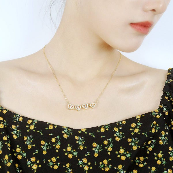 Small Heart Clover Pendant Cubic Zirconia Magnet Necklace Collarbone Chain Carousel 3