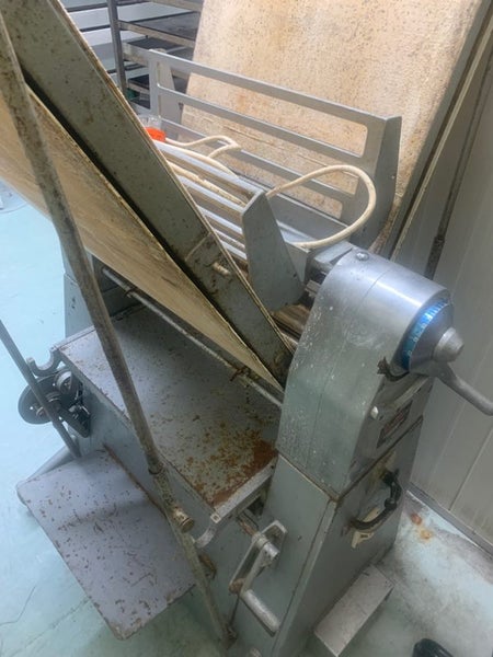 Pastry sheeter break Carousel 3