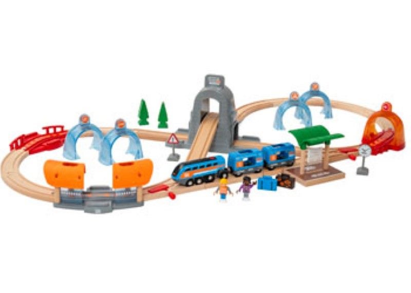 BRIO Smart Tech Sound - Action Tunnel Travel Set Carousel 2