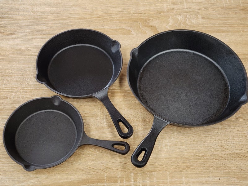 Cast Iron Frying Pans - 3 Pan Set Carousel 2