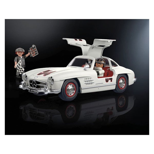 Playmobil Classic Cars Play Set- Mercedes 300 SL W198 Carousel 2