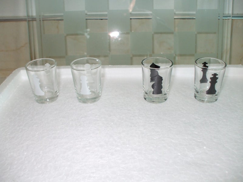 $200 OFF Drinking Glass Chess Set in As New Condition,Used Few Times Only, Have1 Carousel 6