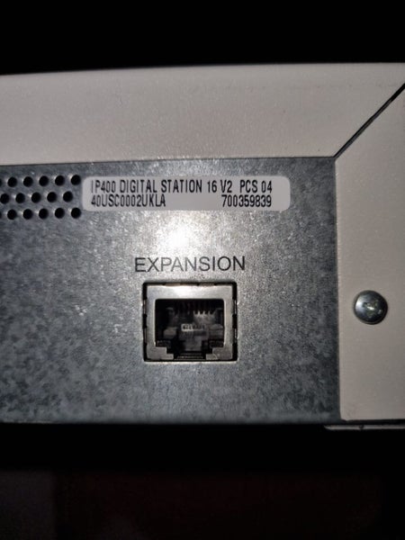 Avaya IP400 Digital 16 V2 Module Carousel 2