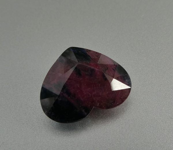 10.30CT UNHEATED HUGE HEART CUT 100% NATURAL BLOOD RED RUBY Carousel 1