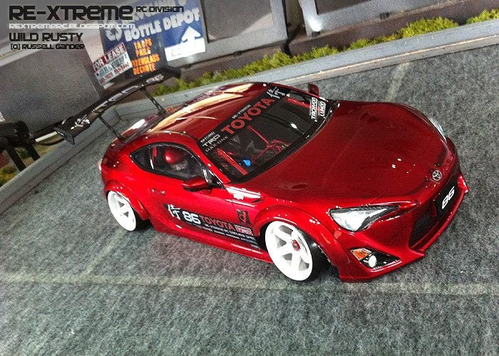 Tamiya PS-15 Polycarb Spray Metallic Red [86015] Carousel 2