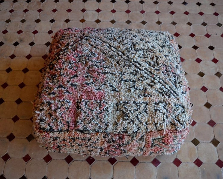 Moroccan Vintage Carpet Floor Cushion XXXII Carousel 2