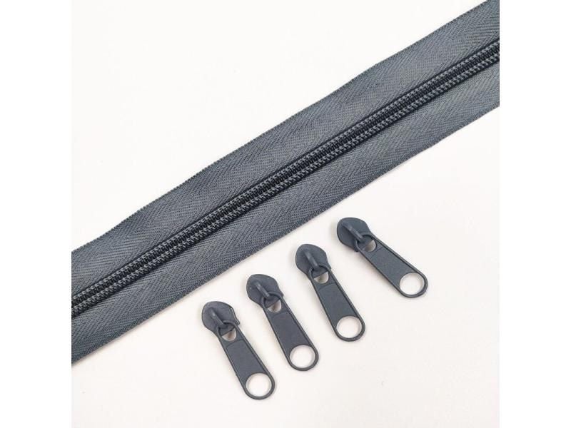 Zips Zipper Carousel 1