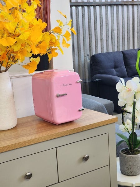 Alaska 4L Cosmetic Beauty Fridge Pink Carousel 2