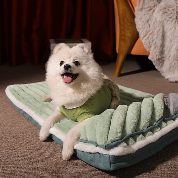 Size 97x66x4.5CM Plush and Velvet Waves Perfect Comfort Sofa-Style Dog Bed Carousel 1