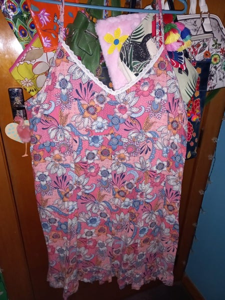 Size 14 to 18 Dress Clearout $10 Each Carousel 2