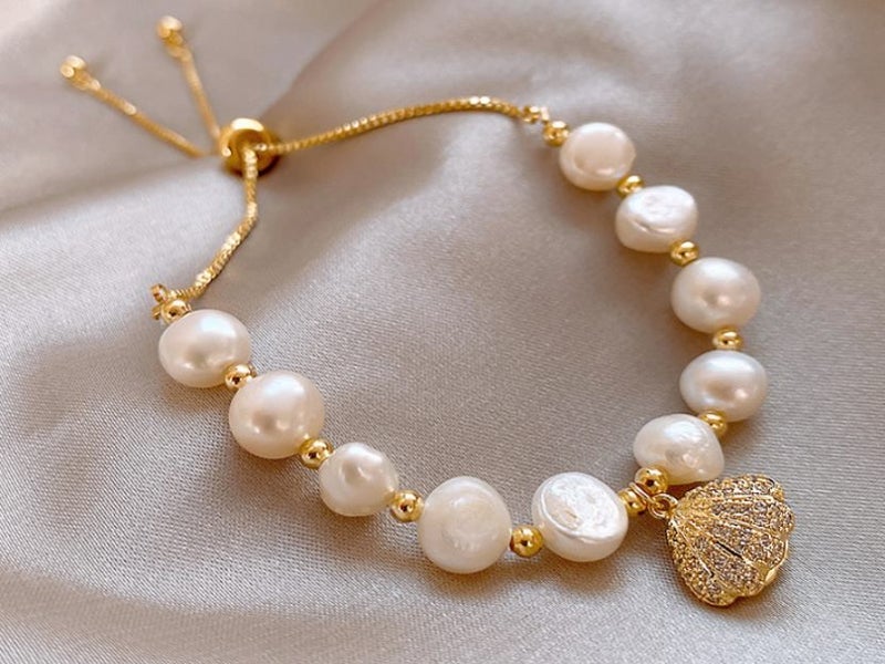 Bracelet Fresh Water Pearls Shell Pendant Yellow Gold Plated Adjustment Carousel 1