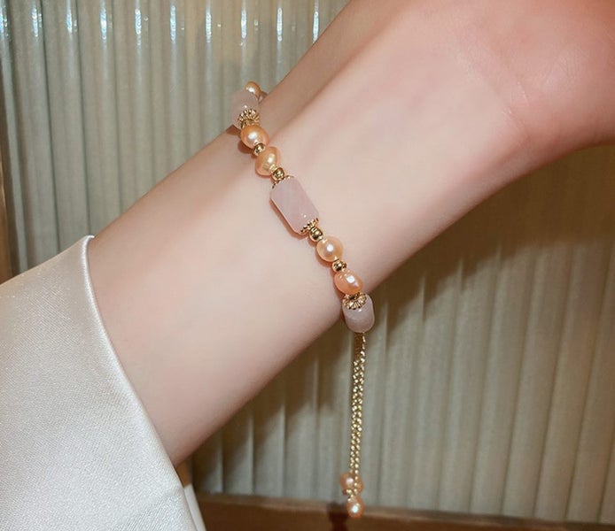 Bracelet Baroque Fresh Water Pearls Rose Quartz Yellow Gold Plated Adjustment Carousel 2