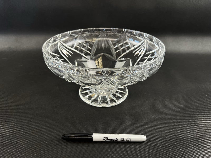 Large Stunning Vintage Webb Corbett Crystal Bowl on Raised Base - Lot B532 Carousel 1