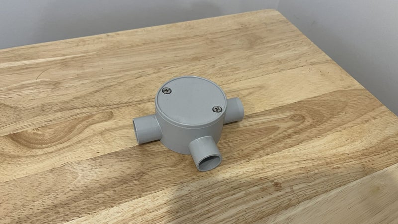 3way Junction Box 20mm Carousel 1