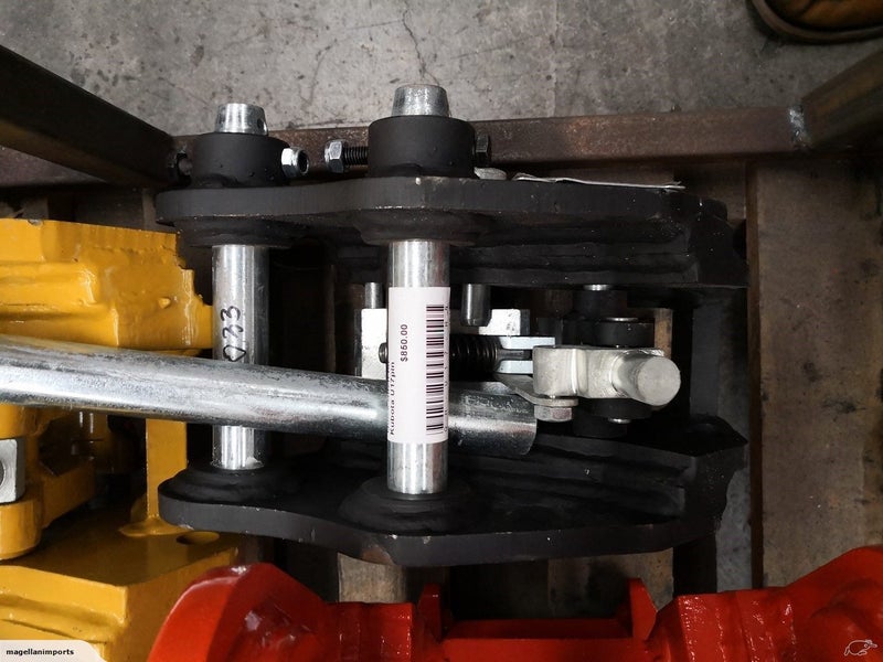 Quick Hitch for Kubota U17 pin diameter:25mmpin centers :90mm Link Width:96mm Carousel 1